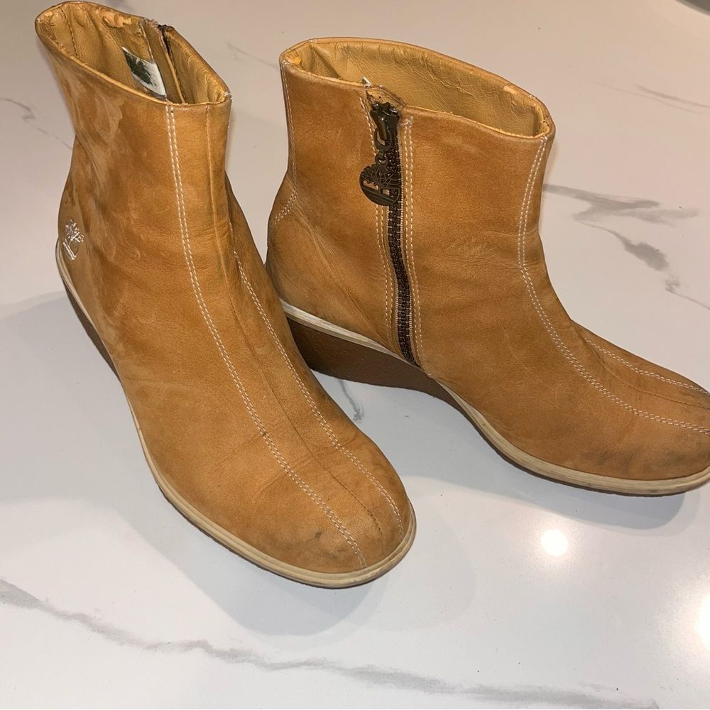 Timberland Genuine Leather Tan Wedge Boots 7.5